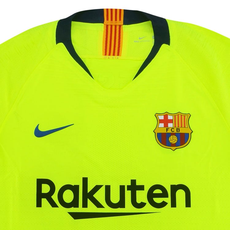 2018-19 Barcelona Player Issue Away Shirt S