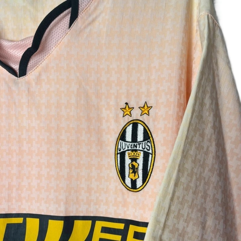 Juventus 2003-04 Away Shirt - MyBallerBox